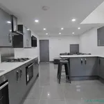 Rent 7 bedroom flat in Birmingham,