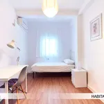 Rent 4 bedroom apartment in Seville