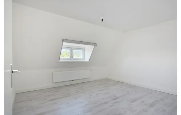 Huur 4 slaapkamer appartement van 98 m² in Meerssen