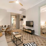 Rent 4 bedroom apartment of 60 m² in Barcelona