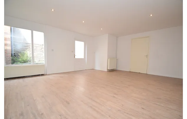 Huur 1 slaapkamer appartement van 60 m² in Beverwijk