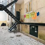 Rent 11 bedroom apartment in Lisbon