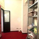 Affitto 4 camera appartamento di 121 m² in Rome