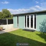 Rent 3 bedroom house in Salford