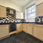 Rent 3 bedroom flat in Gloucester