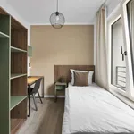 Rent a room of 93 m² in berlin