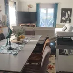 Maison de 164 m² avec 6 chambre(s) en location à Hyères