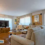 Rent 6 bedroom house of 580 m² in Rome