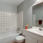 Rent 3 bedroom apartment of 102 m² in Austin