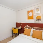 Alquilar 4 dormitorio apartamento en Madrid