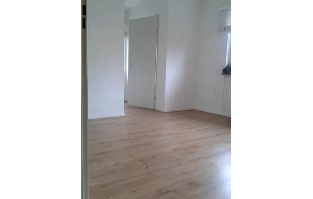 Huur 2 slaapkamer appartement van 35 m² in Kruidenbuurt