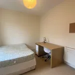 Rent 3 bedroom flat in Scotland