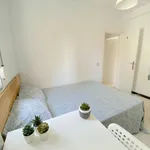 Alquilar 4 dormitorio apartamento en Seville