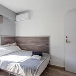 Rent 4 bedroom apartment in Valencia