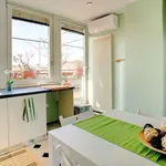 Rent a room in milan