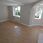 Rent 2 bedroom apartment in Horsham