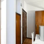 Rent 1 bedroom apartment in Porto