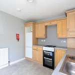 Rent 2 bedroom flat in Olney