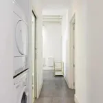 Rent 4 bedroom apartment in Madrid