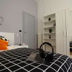 Rent a room in turin