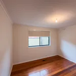 Rent 3 bedroom house in Oakleigh East