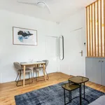 Appartement de 17 m² avec 1 chambre(s) en location à Paris