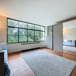 Maison de 650 m² avec 5 chambre(s) en location à Uccle - Ukkel