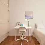 Rent a room in lisbon