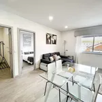 Rent 2 bedroom apartment of 60 m² in Porto