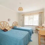 Rent 1 bedroom house in Mole Valley