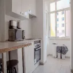 Rent 6 bedroom apartment in Lisbon