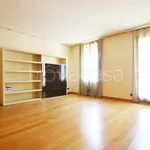 Rent 7 bedroom apartment of 212 m² in Vicenza