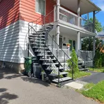 Rent 10 bedroom house in Montreal