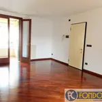 Rent 2 bedroom apartment of 100 m² in Pordenone