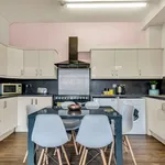 Rent 7 bedroom apartment in Leeds