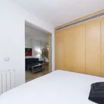 Alquilo 2 dormitorio apartamento de 1 m² en madrid