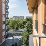 Rent 1 bedroom apartment of 420 m² in Valencia