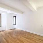 Rent 2 bedroom apartment in Manhattan