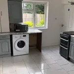 Rent 4 bedroom house in Wolverhampton