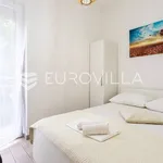 Rent 2 bedroom apartment of 57 m² in Split - Okolica