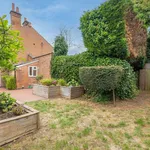 Rent 5 bedroom house in Warwick