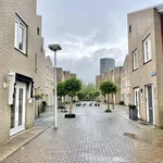 Huur 4 slaapkamer huis van 100 m² in Langerak