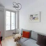 Rent 2 bedroom apartment of 600 m² in Lyon