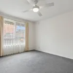 Rent 2 bedroom apartment in Mont Albert