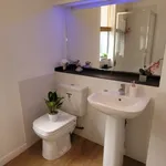 Rent 6 bedroom house in South West England