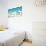 Rent a room of 85 m² in barcelona