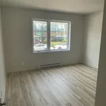 4 bedroom apartment of 1097 sq. ft in Montreal