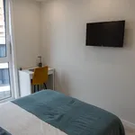 Rent 1 bedroom apartment in Porto