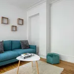 Rent 1 bedroom apartment of 47 m² in paris