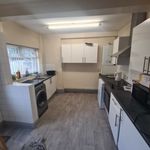 Rent 5 bedroom flat in Liverpool